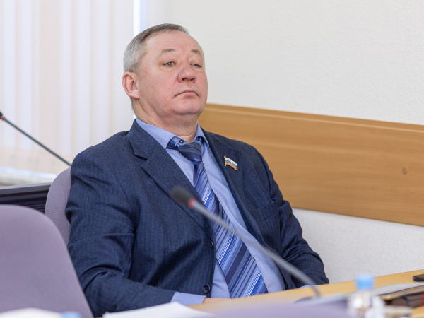 Депутат Магаданской областной Думы Евгений Салтанов отчитался о депутатской деятельности в первой половине 2024 года