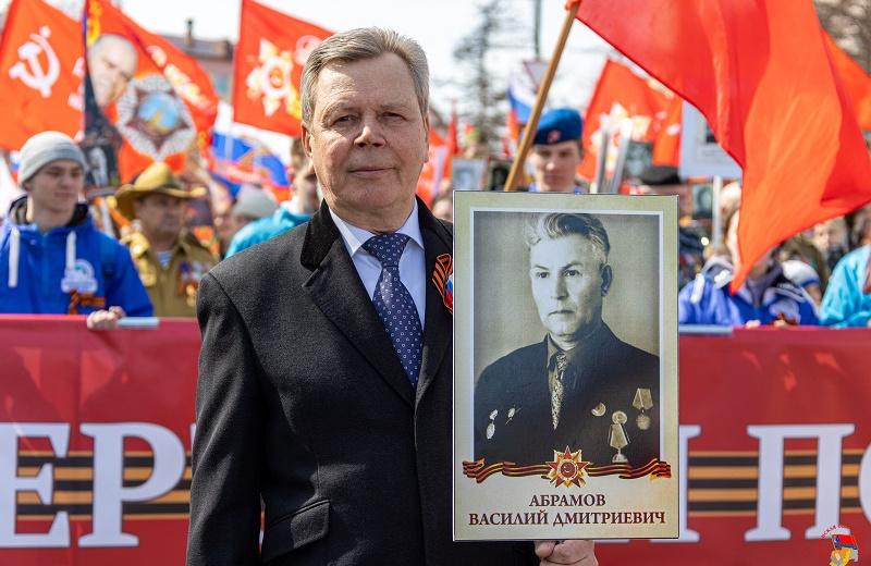 Поколению Победителей посвящается: о вкладе родителей в Великую Победу рассказал Сергей Абрамов