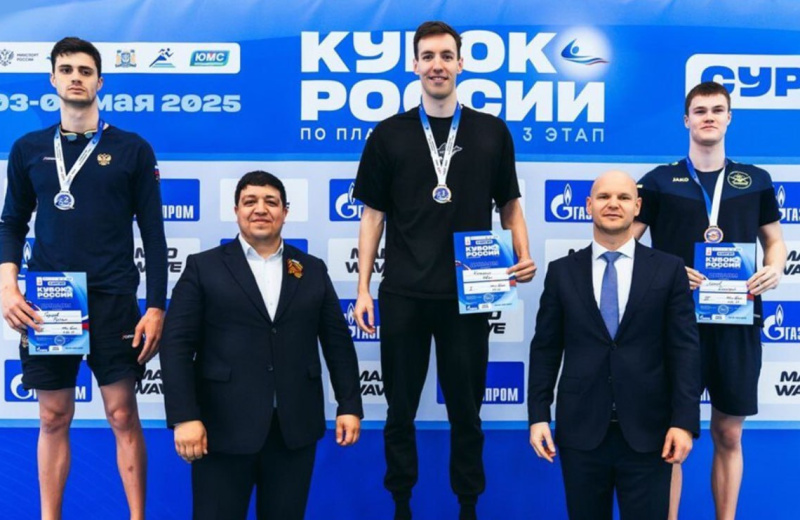 Колымчанин Иван Кожакин подтвердил статус одного из сильнейших пловцов страны