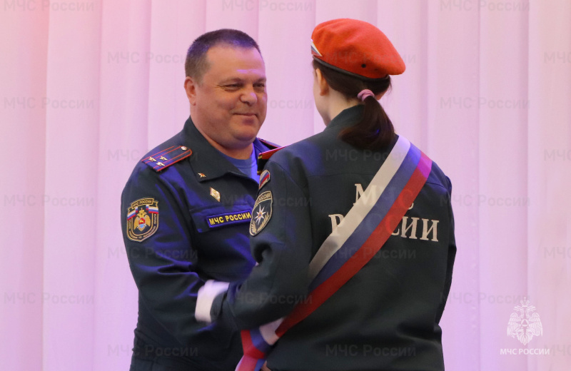 Свой первый шаг во взрослую жизнь сделали магаданские кадеты МЧС России