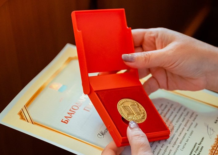 93 выпускника колымских школ претендуют на золотые и серебряные медали