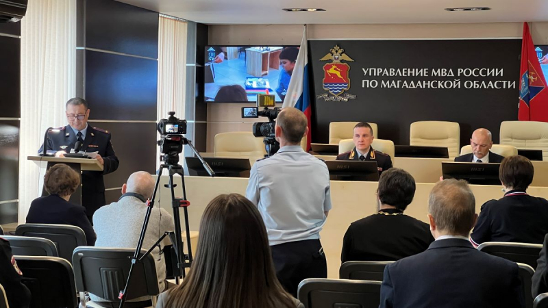 В Магадане полицейские и общественники обсудили состояние подростковой преступности