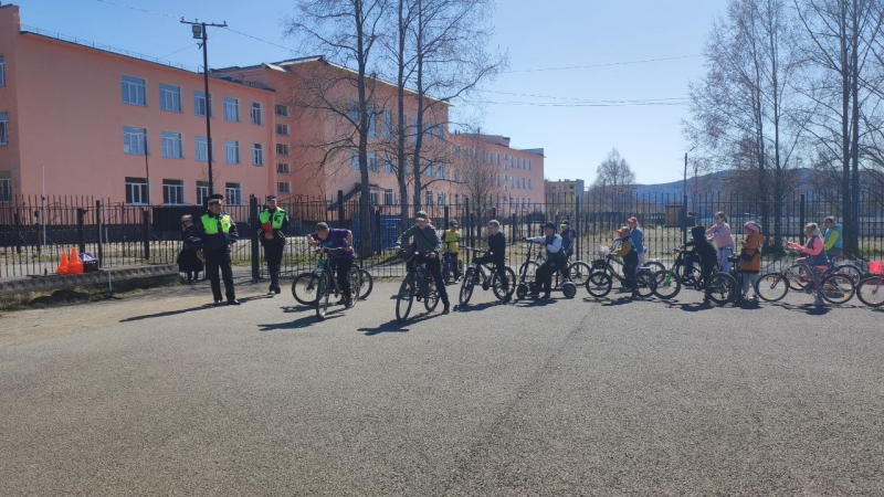 В Магаданской области полицейские подвели итоги профилактического мероприятия «Внимание – дети!»
