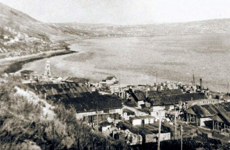 5 июля 1955 года Сахалинское пароходство предоставило теплоход «Глинка» для прибрежного плавания по линии Магадан – Балаганное – Гижига