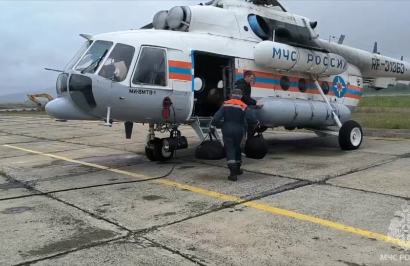 Вертолет МЧС России вылетел из Магадана на поиски пропавшего воздушного судна