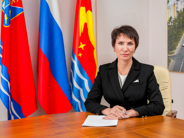 Лариса Поликанова: Сердечно благодарю вас за внимание к покупателям и преданность своему делу