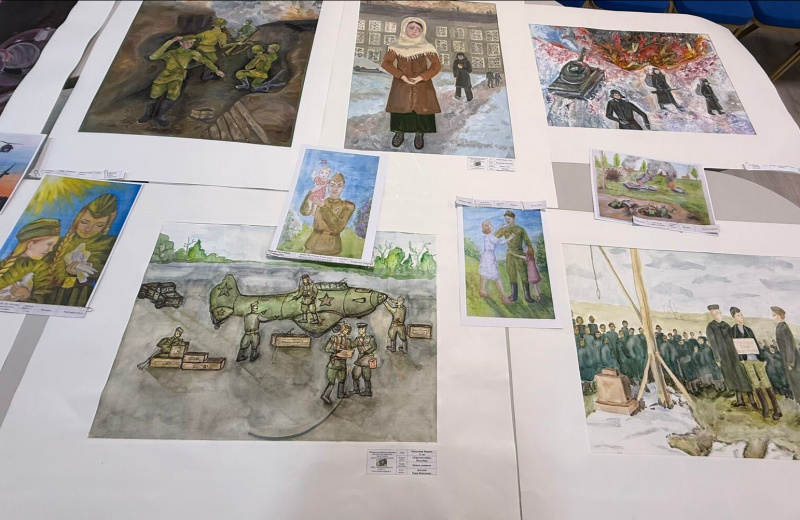 На Колыме завершился региональный этап Всероссийской выставки-конкурса «Образ Защитника Отечества в произведениях молодых художников