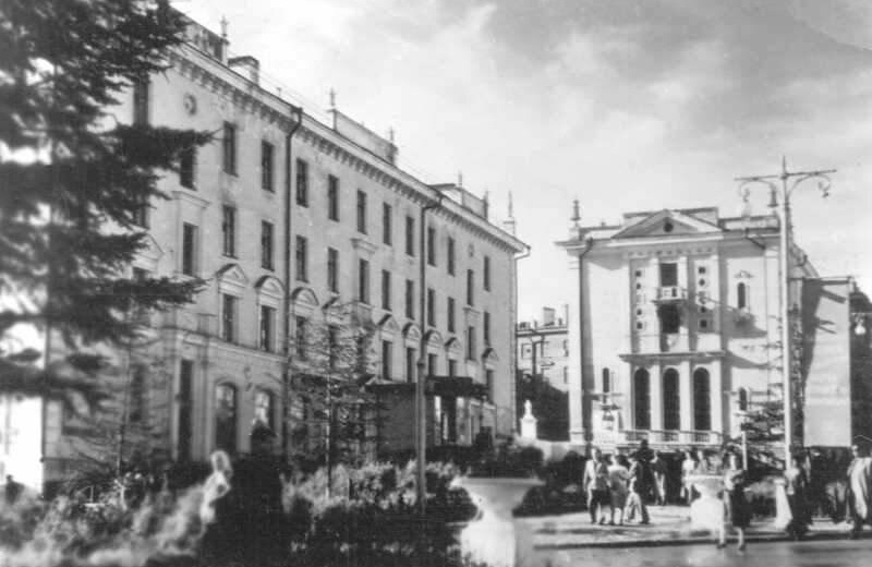 18 октября 1962 года «Магаданская правда» сообщила об открытии после реконструкции гостиницы «Центральная»