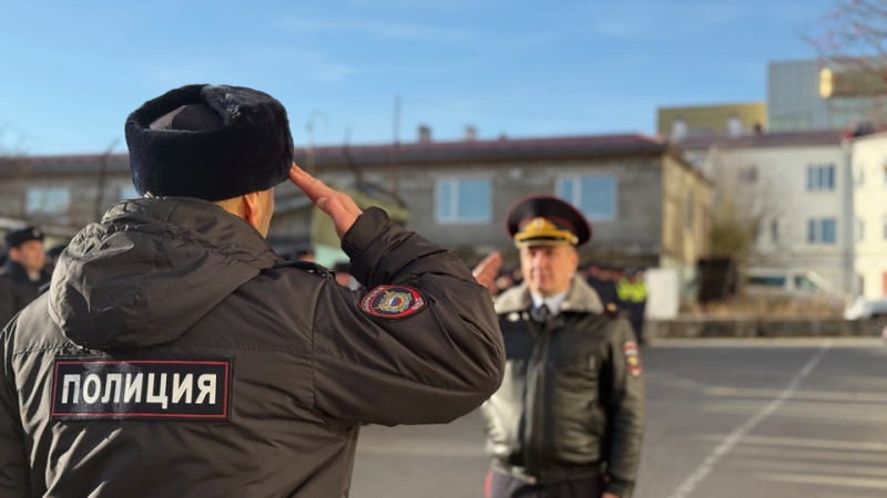 В Магадане проведен строевой смотр подразделений регионального Управления МВД России