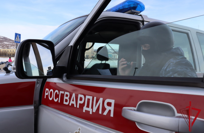 Росгвардейцы оперативно разыскали угнанный в Магадане автомобиль
