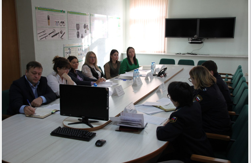В Управлении ФССП России по Магаданской области провели совещание с представителями судов Магаданской области.