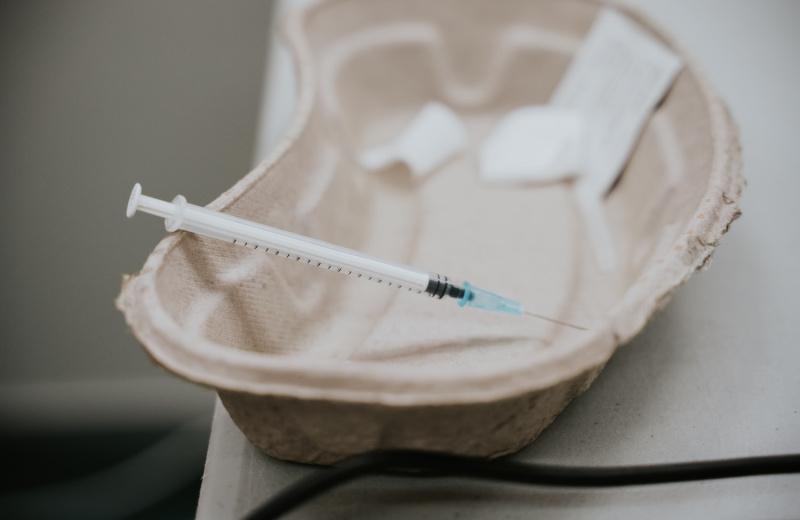 В Магаданской области завершается вакцинация детей от гриппа: в столице Колымы и некоторых округах план выполнен уже на 100%