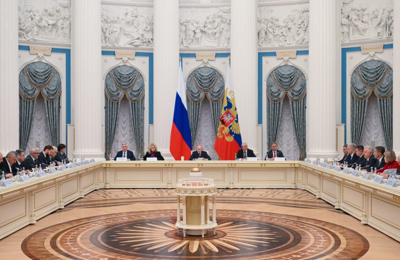 Владимир Путин: единство народов — главная опора суверенитета России