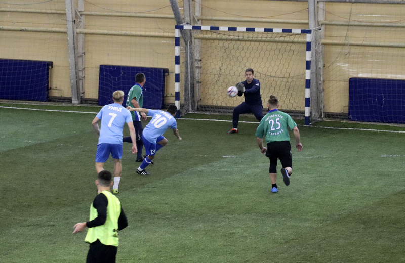 В Магадане стартовали соревнования по мини-футболу в рамках Спартакиады ВФСО «Динамо»