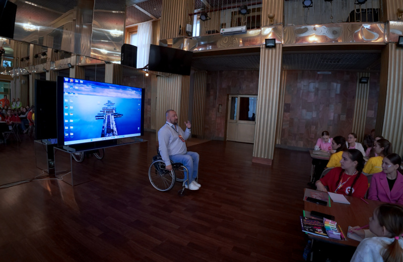 В Магадане проходит городской волонтерский молодежный инклюзивный форум «Бумеранг добра» в 2025 году