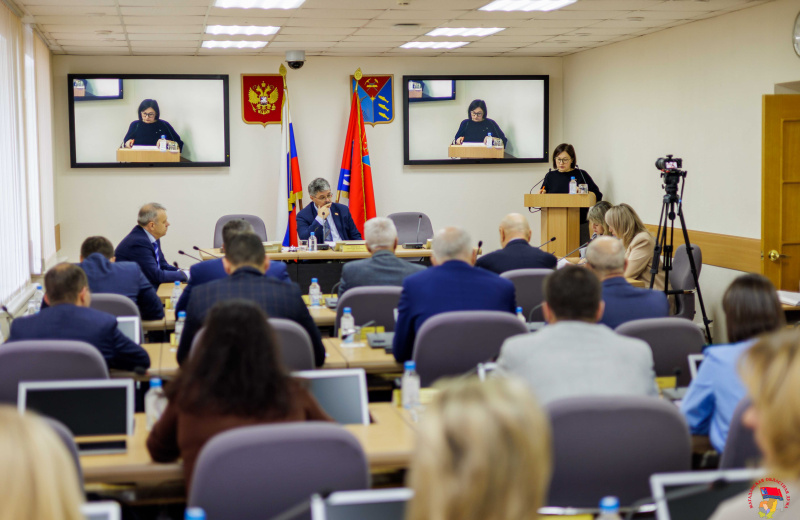 Проект бюджета Колымы на предстоящие три года будет рассмотрен на заседании профильного депутатского комитета 14 ноября