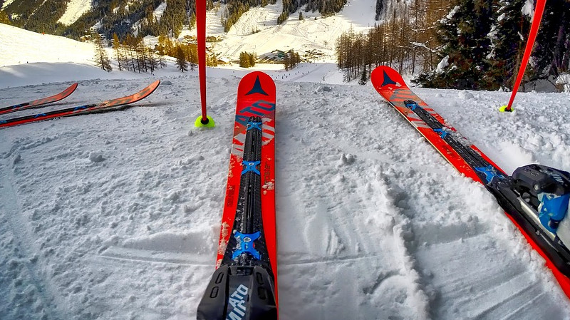 Сразу несколько спортивных команд Колымы выступят на выездных соревнованиях