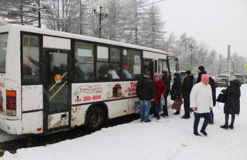 Виктор Баринов: Средства программы совершенствования транспортного обслуживания следует, прежде всего, направить на отдаленные микрорайоны Магадана