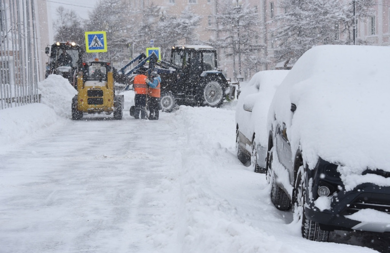 Учреждения ГЭЛУД и КЗХ работают в усиленном режиме в областном центре 5 декабря