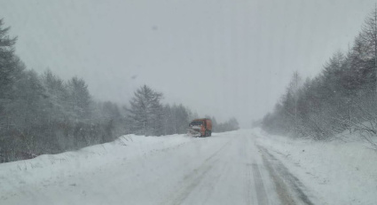 Продлено ограничение на движение всех типов транспортных средств по автомобильной дороге "Герба - Омсукчан"