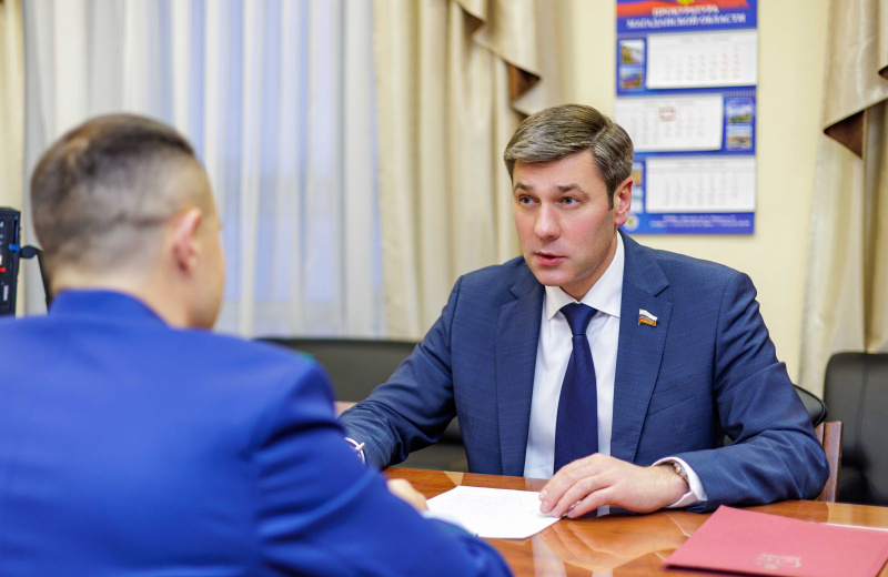 Николай Ежов: Важно найти баланс между защитой прав граждан и сохранением финансовой устойчивости муниципалитетов