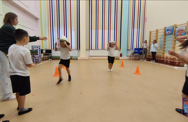 Эстафета для маленьких пожарных прошла в детском саду №1