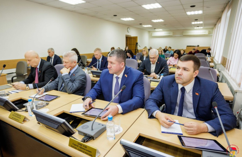 Заседание комитета по экономическому развитию, бюджету и налогам пройдет 17 декабря