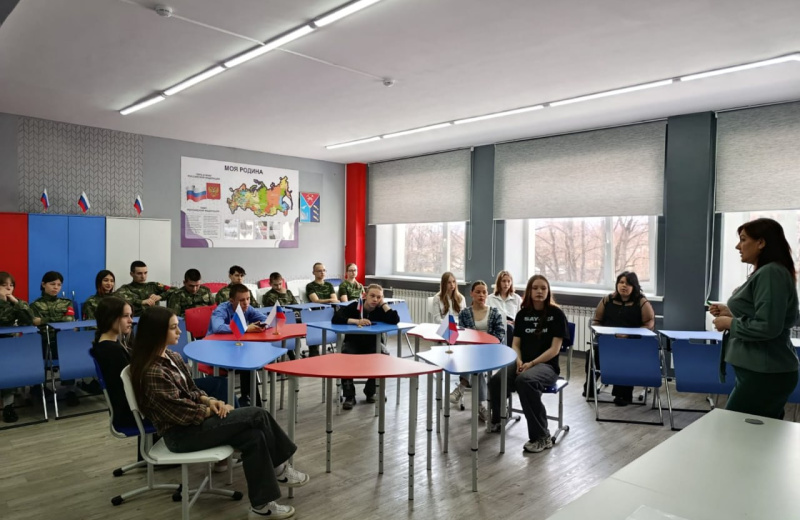 Кадровый центр «Работа России» Магаданской области провел в уходящем году более 100 профориентационных мероприятий для молодежи