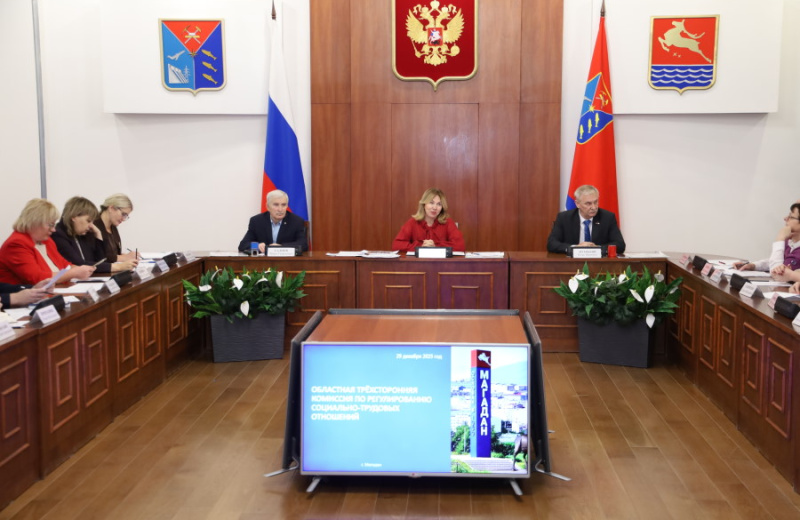 В Магаданской области подписано Дополнительное соглашение, направленное на развитие наставничества в сфере труда