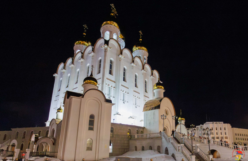 Анатолий Широков: Пусть Рождественская звезда осветит ваши дома, наполнит их спокойствием, согласием и благополучием