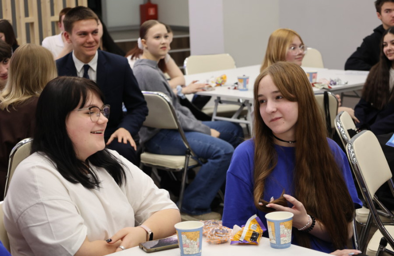 В Магадане чествовали самых активных волонтёров региона по итогам 2025 года