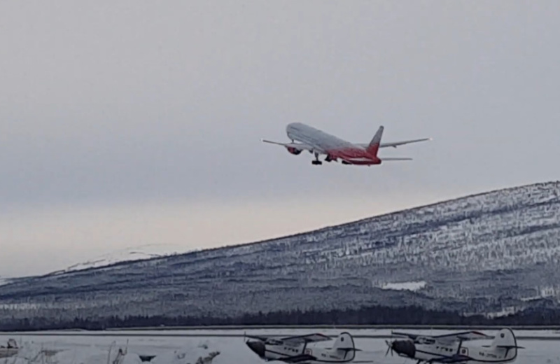 Авиакомпания «Россия» вводит дополнительные рейсы между Москвой и Магаданом
