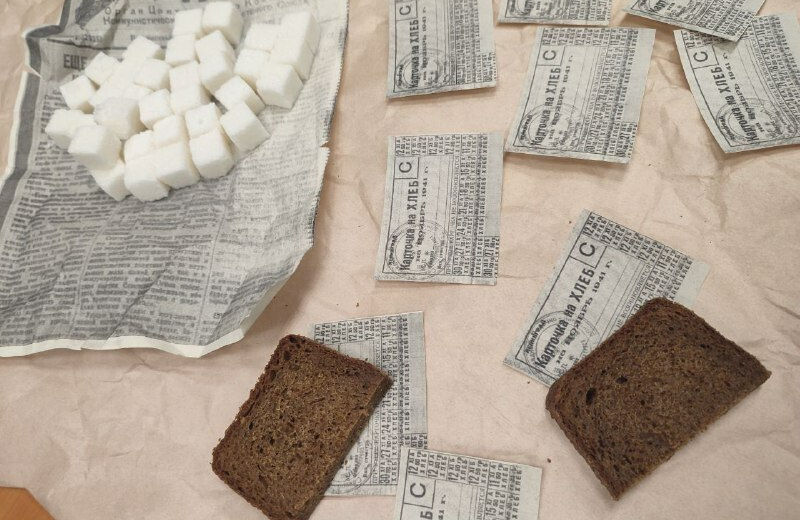 Акция «Блокадный хлеб» прошла в Доме культуры поселка Стекольный