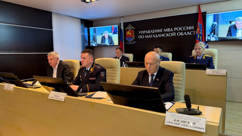 В Управлении МВД России по Магаданской области полицейские подвели итоги деятельности за 2025 год