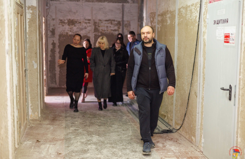 Выполнение народной программы «Единой России» обеспечило местами в школах 1,1 миллиона учеников по всей стране