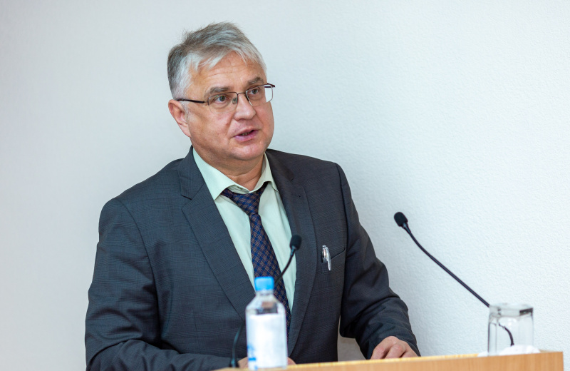 Подходите к воспитанию своих детей ответственно – Юрий Казетов