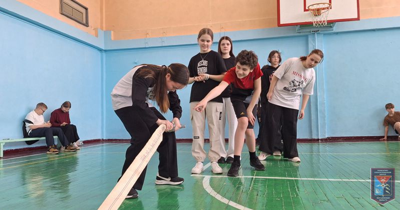 В школе №15 для учеников 6-го класса ПСЦ проведена спортивная эстафета, посвященная пожарной безопасности.