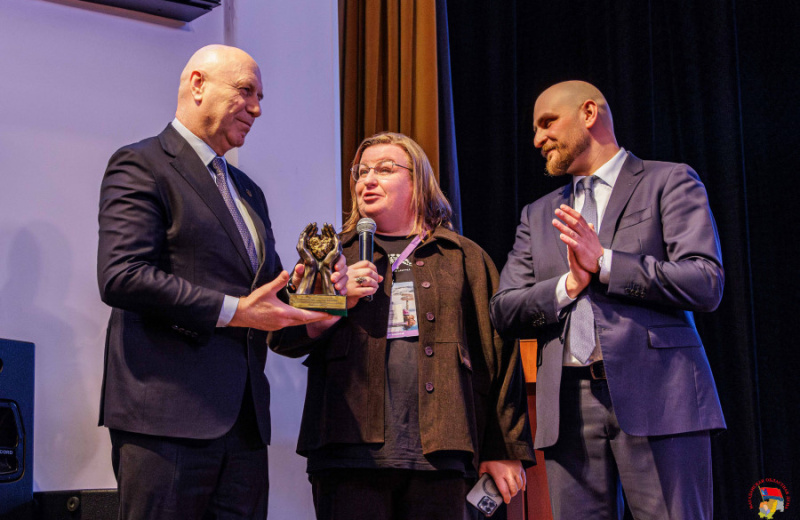 «Золотое сердце» для Колымы: Александр Басанский стал первым лауреатом новой общественной награды для недропользователей