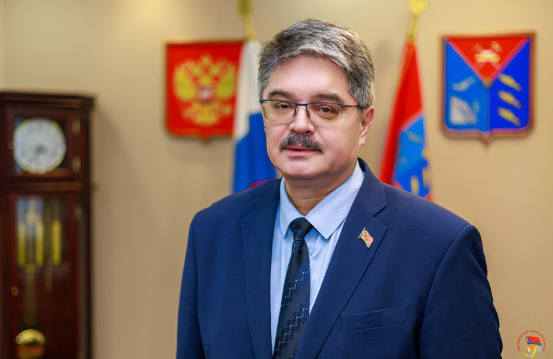 Анатолий Широков поздравляет колымчан с Днем славянской письменности и культуры