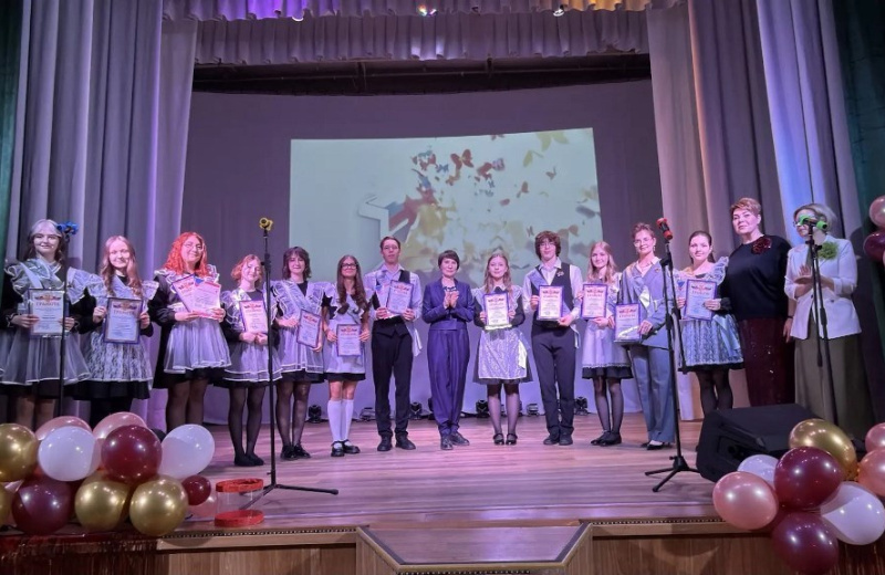 В Магадане звенят последние звонки