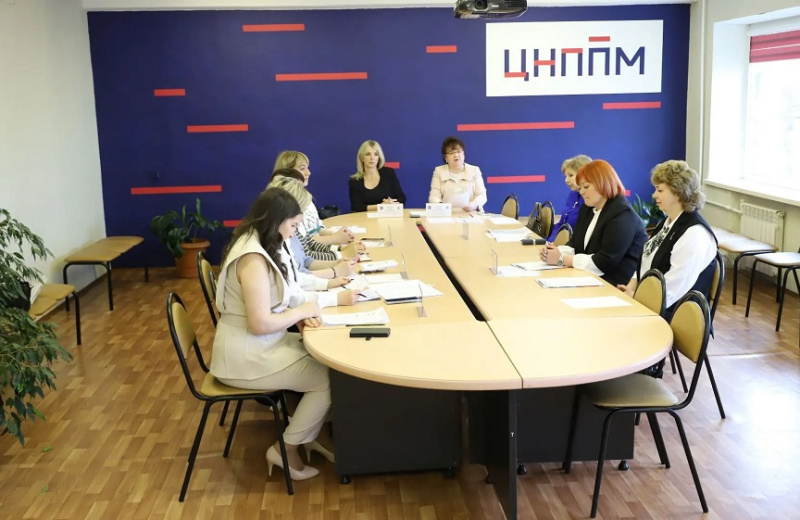 В Магадане подвели итоги реализации программы просвещения родителей в дошкольных организациях