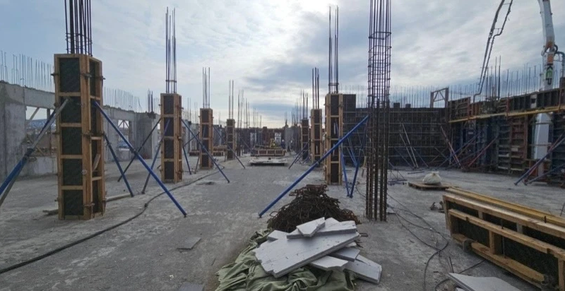 Продолжается строительство детского сада на 340 мест на Гороховом поле в Магадане