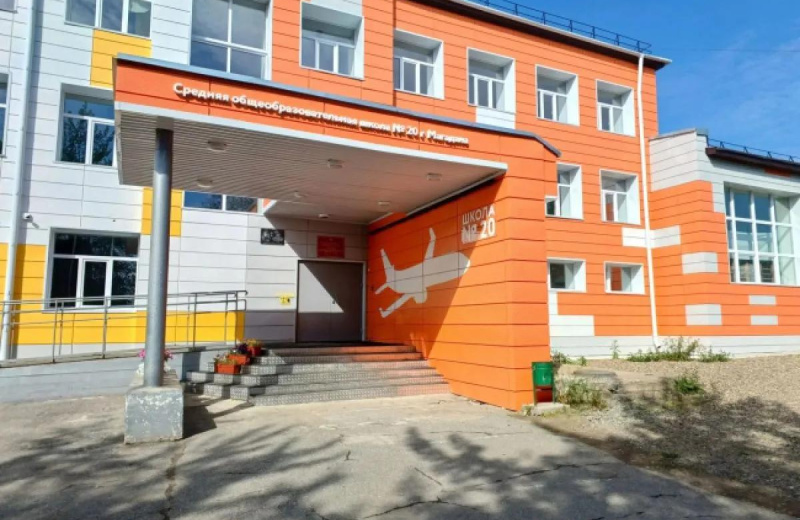 «Родительская приемка»: родители и депутаты «Единой России» проверяют готовность школ к новому учебному году