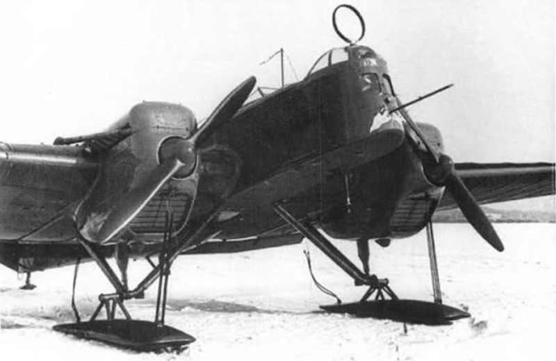 Первый перелет по маршруту "Магадан - Москва" состоялся 8 сентября 1939 года