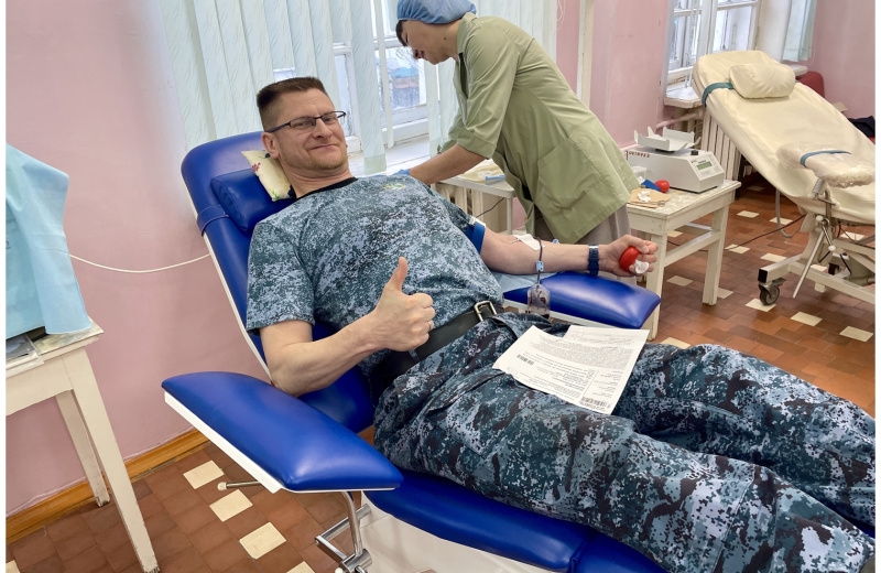 Служба закону — служба людям: в УФССП России по Магаданской области прошла донорская акция «День донора».