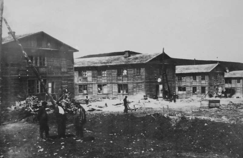 27 октября 1934 года в приказе № 361 впервые на официальных документах появилось название «г. Магадан»